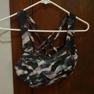 Lululemon bra